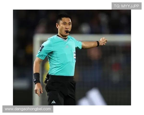 刘越批评裁判判罚点球过于牵强认为其业务水平不足影响比赛公正性